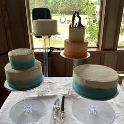 Holly Cakes - Amazing flavors of Wedding Cake!!!