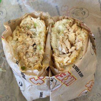 Ike's Love & Sandwiches - Frisbie - missing tomato - Sandwiches Near Me - Vallejo, California