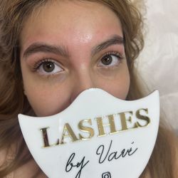 Vavi Lashes
