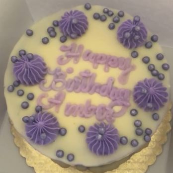 Cake Works - Beautiful cake! - Bakeries Near Me - Honolulu, Hawaii Cake Works - Beautiful cake! - Bakeries Near Me - Honolulu, Hawaii