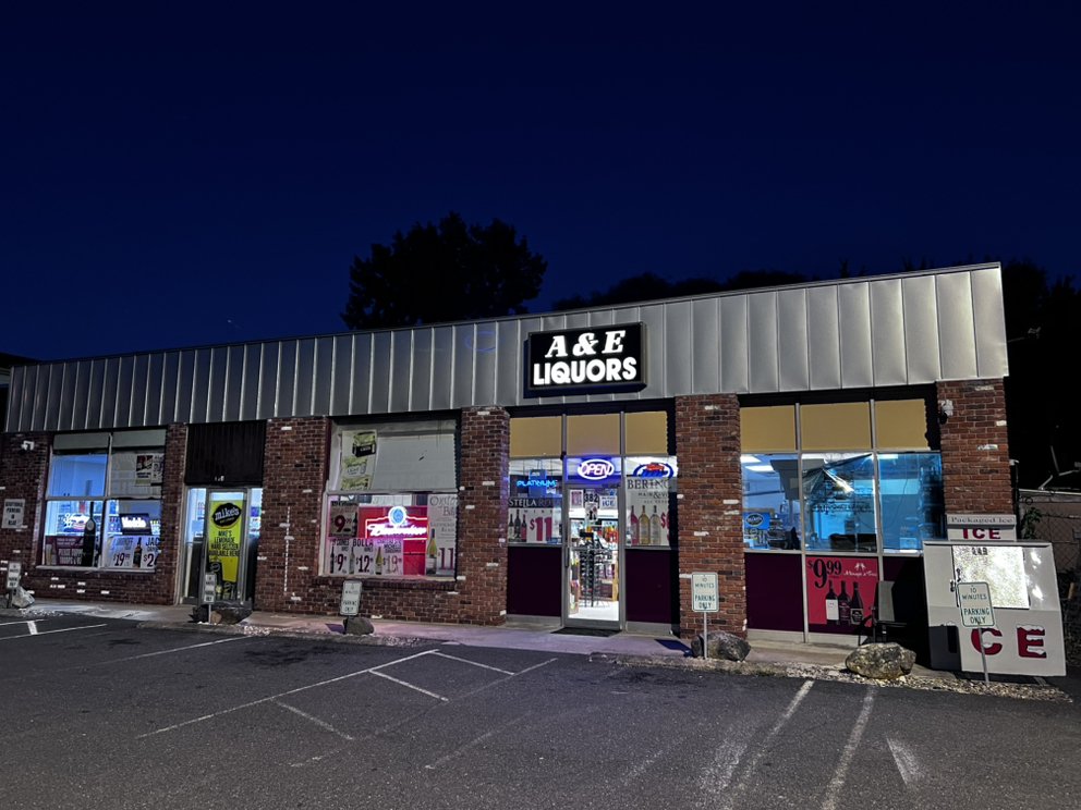 RICCO’S LIQUOR STOP 382 Wolcott Rd, Wolcott, CT Yelp