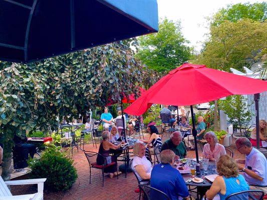 Colonel Blackinton Inn by null