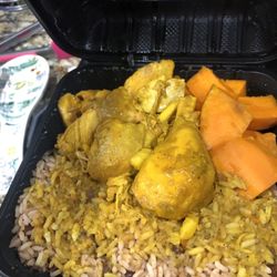 Golden Krust Caribbean Restaurant - Large Curried Chicken