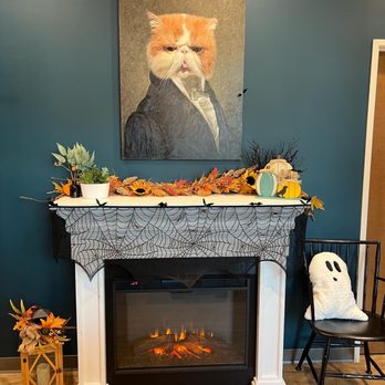 Hearthstone Veterinary Hospital - Hearthstone in October - Veterinarians Near Me - Tigard, Oregon Hearthstone Veterinary Hospital - Hearthstone in October - Veterinarians Near Me - Tigard, Oregon