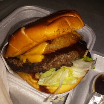 Pete's Barbecue - This gives another chain a run for their money in the western style burger.  Fresh and delicious! - Barbeque Near Me - Eagle River, Alaska