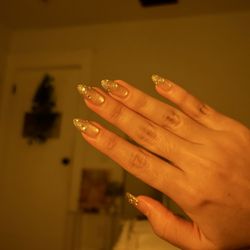 Quality Nails & Spa