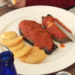 Residencia El Patio - Pork stuffed eggplant