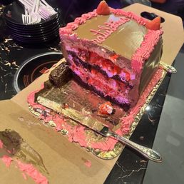 My delicious custom cake My delicious custom cake