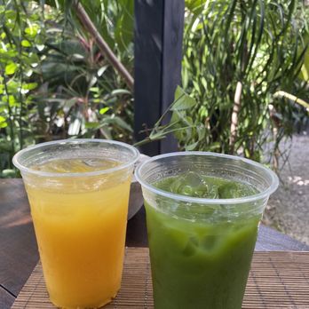 BOTÁNICA Garden Café - passionfruit + green juices - Breakfast & Brunch Near Me - Tulum, ROO