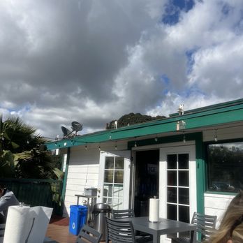 Crack - Patio seating ! - Burgers Near Me - Long Beach, California