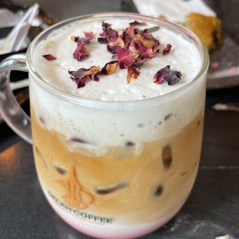 Delah Coffee - Delah Rose Latte - Desserts Near Me - Oakland, California Delah Coffee - Delah Rose Latte - Desserts Near Me - Oakland, California
