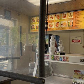 Tasty Chicken - the inside of a fast food restaurant - Chicken Shop Near Me - Rancho Cucamonga, California Tasty Chicken - the inside of a fast food restaurant - Chicken Shop Near Me - Rancho Cucamonga, California