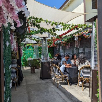 Sofreh - Enclosed patio seating - Mediterranean Near Me - Los Angeles, California Sofreh - Enclosed patio seating - Mediterranean Near Me - Los Angeles, California