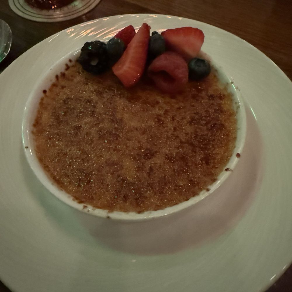 The Chapman - Butterscotch Creme brûlée - Lounges Near Me - Winter Park, Florida The Chapman - Butterscotch Creme brûlée - Lounges Near Me - Winter Park, Florida