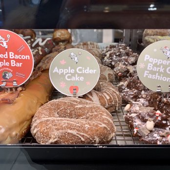 Stan's Donuts & Coffee - Donuts Near Me - Schaumburg, Illinois Stan's Donuts & Coffee - Donuts Near Me - Schaumburg, Illinois