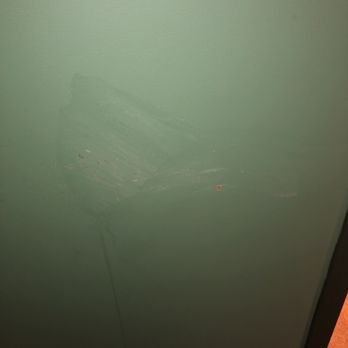 Palihotel Seattle - Stain on wall - Hotels Near Me - Seattle, Washington Palihotel Seattle - Stain on wall - Hotels Near Me - Seattle, Washington