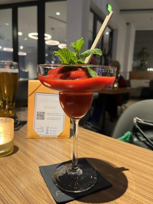 Mercato Restaurant & Bar by null