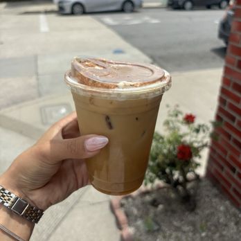 Yi's Cafe - Tiramisu Latte - Coffee & Tea Near Me - Arcadia, California