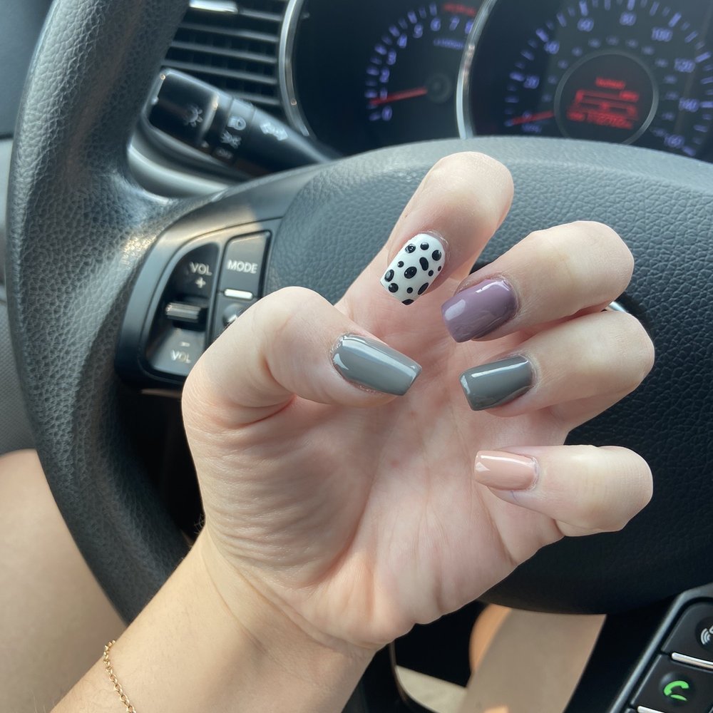 Natural Nails - Nail Salons Near Me - Newhall, California Natural Nails - Nail Salons Near Me - Newhall, California