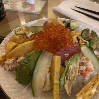 Don Quijote - Left mover sashimi - chirashi bowls! - International Grocery Near Me - Honolulu, Hawaii