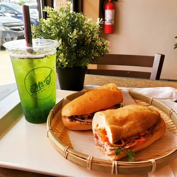 Mr T Bistro Viet - Love the apple bubble tea! - Vietnamese Near Me - Laval, Quebec