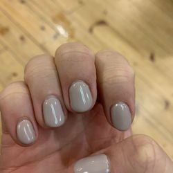 Les Nails