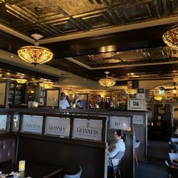 Finbar's Irish Pub - Such a cosy pub.