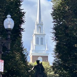 Paul revere statue near old north church