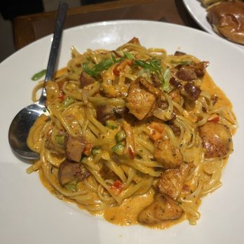 Old Town Pour House - CREOLE CHICKEN - New American Near Me - Naperville, Illinois