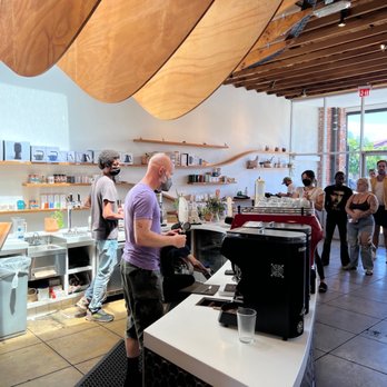 Dinosaur Coffee - Baristas working with line growing quickly - Coffee & Tea Near Me - Los Angeles, California