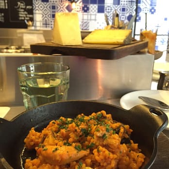 Ham & Sherry - Chicken paella. - Spanish Near Me - Hong Kong, HK Ham & Sherry - Chicken paella. - Spanish Near Me - Hong Kong, HK