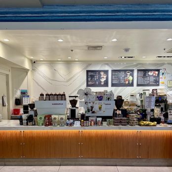 Island Vintage Coffee - Indoor - Coffee & Tea Near Me - Wailea, Hawaii Island Vintage Coffee - Indoor - Coffee & Tea Near Me - Wailea, Hawaii