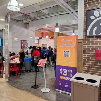 UIC Student East - Colleges & Universities Near Me - Chicago, Illinois UIC Student East - Colleges & Universities Near Me - Chicago, Illinois