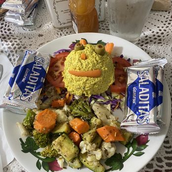 La India Packing - This is the special of the day the Curry Chicken salad plate, it was good. - Herbs & Spices Near Me - Laredo, Texas La India Packing - This is the special of the day the Curry Chicken salad plate, it was good. - Herbs & Spices Near Me - Laredo, Texas
