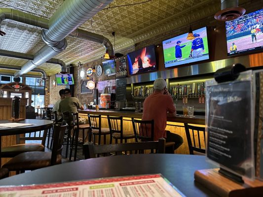 7 West TapHouse by null