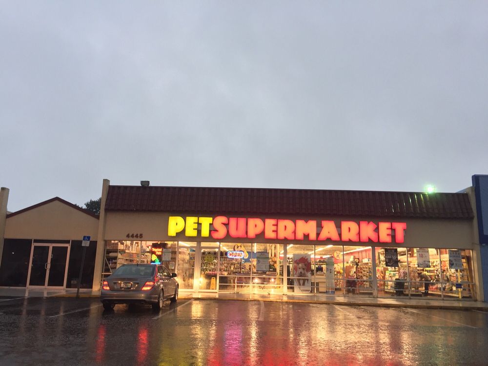 Pet Supermarket Image