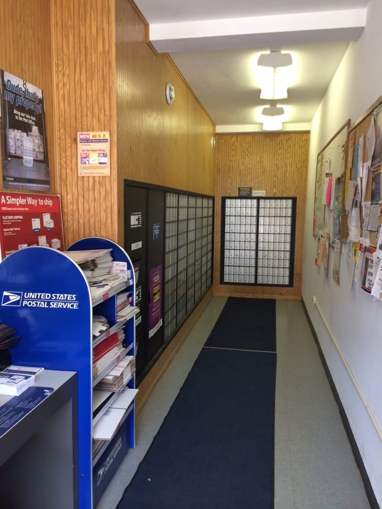 US GOVERNMENT OF POSTAL US FOX LAKE 310 W State St, Fox Lake