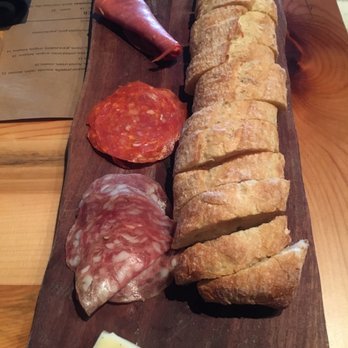 Cru Cellars - Farmer's Platter 5 - Wine Bars Near Me - Tampa, Florida
