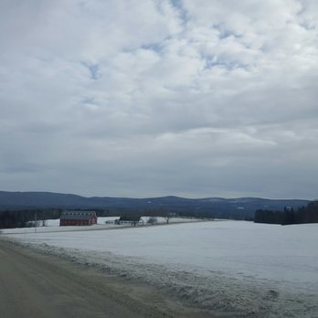Hill Farmstead Brewery - Road looking down from brewery - not paved - Breweries Near Me - Greensboro, Vermont
