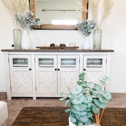 Renewed Order - entry room
