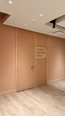 manifest 002 - Union Market by null