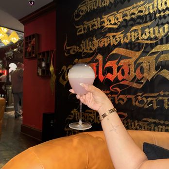 Blackjack Bar Tapas - Cocktail Bars Near Me - Atlanta, Georgia