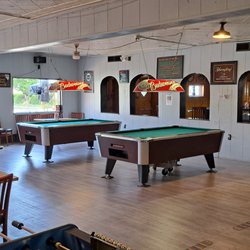 Oak Street Pub & Restaurant