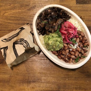 Loqui - Mushroom Plate with Flour Tortillas ($11) - Tacos Near Me - Culver City, California Loqui - Mushroom Plate with Flour Tortillas ($11) - Tacos Near Me - Culver City, California