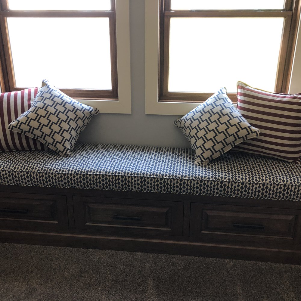 Red Fox Furnishings - Window seat with pillows - Furniture Stores Near Me - Provo, Utah Red Fox Furnishings - Window seat with pillows - Furniture Stores Near Me - Provo, Utah