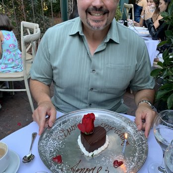 Il Cielo - Heart Shaped Chocolate Cake - Italian Near Me - Beverly Hills, California Il Cielo - Heart Shaped Chocolate Cake - Italian Near Me - Beverly Hills, California
