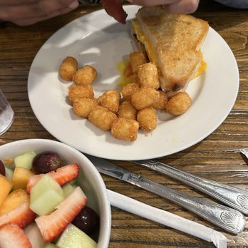 Brekkies - Bowl of fruit and breakfast sandwich - Breakfast & Brunch Near Me - Solvang, California