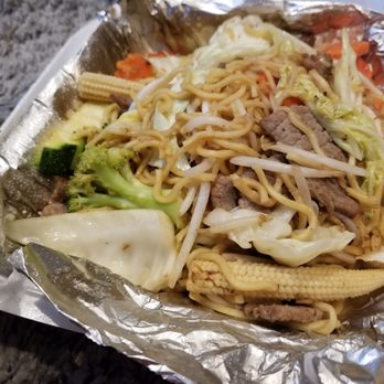 Pink Elephant - Beef chow mein - Japanese Near Me - Canoga Park, California Pink Elephant - Beef chow mein - Japanese Near Me - Canoga Park, California