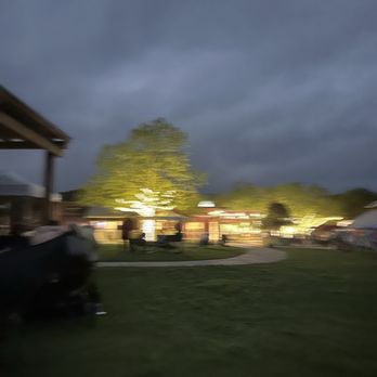 Singing Water Vineyards - Wine Tasting Room Near Me - Comfort, Texas