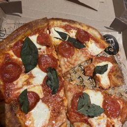 Italiano regular Italiano regular